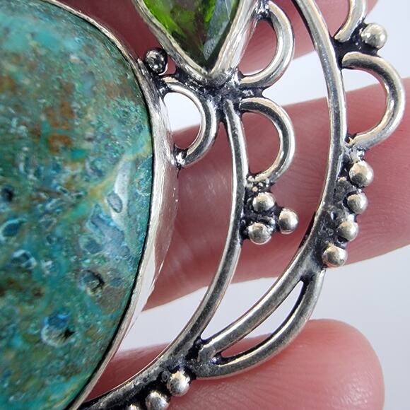 Handmade Silver Pendant with Turquoise and Green Peridot Gems - Picture 8 of 9